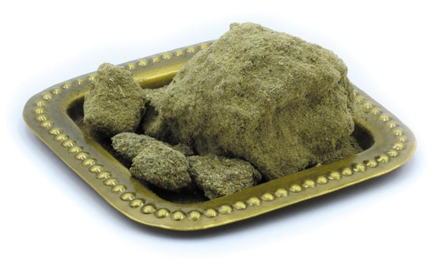 15 تا از فواید گز علفی و 5 مورد از عوارض گز علفی، که پیش از مصرف باید بخوانید