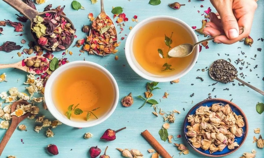درمان نفخ معده با گیاهان دارویی